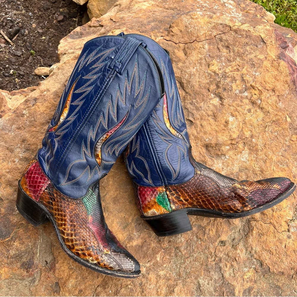Vintage Dan Post Women’s Made In USA Rainbow Python Inlay Cowgirl Boots 6.5 M
